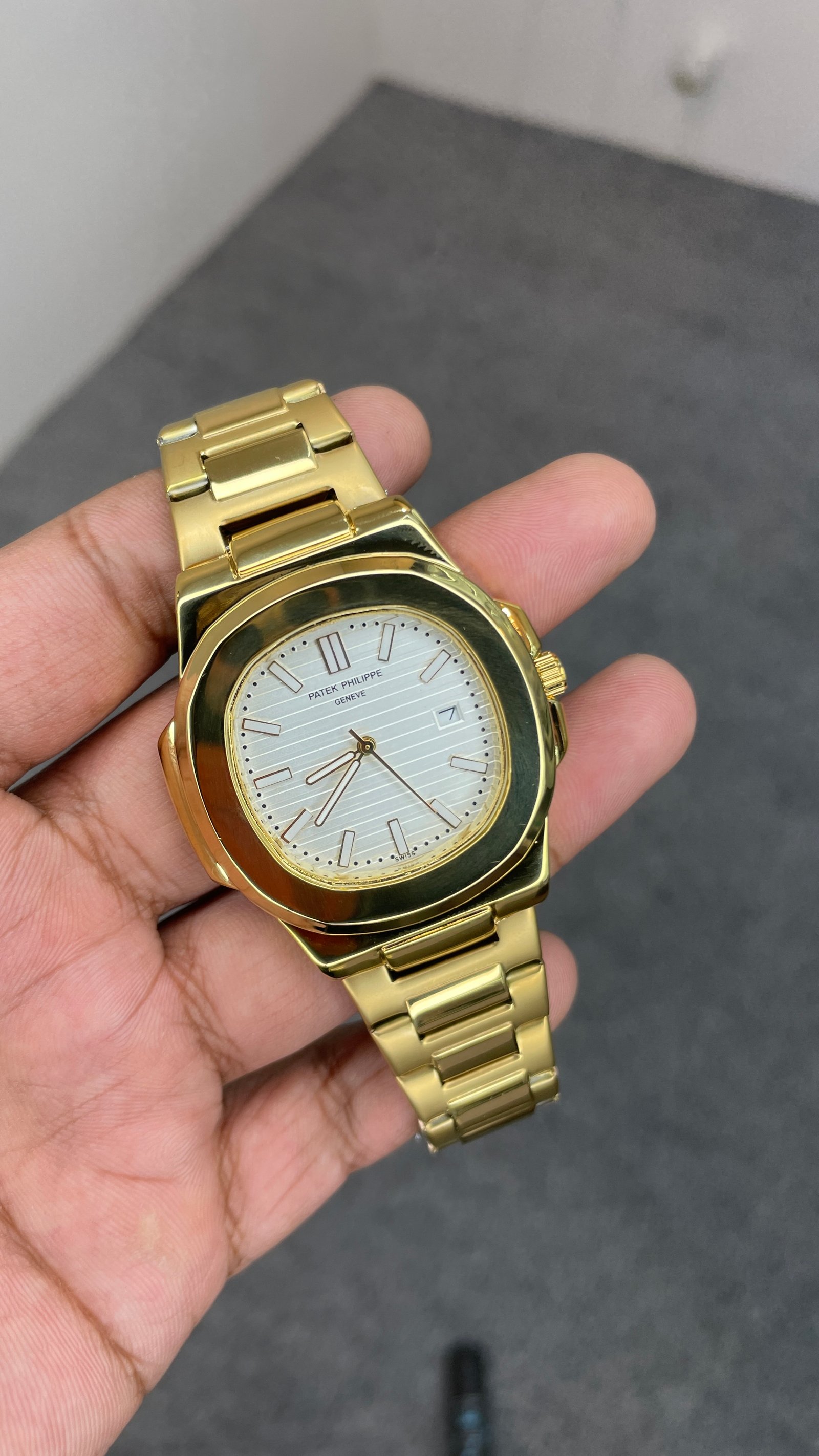 Patek P Golden White