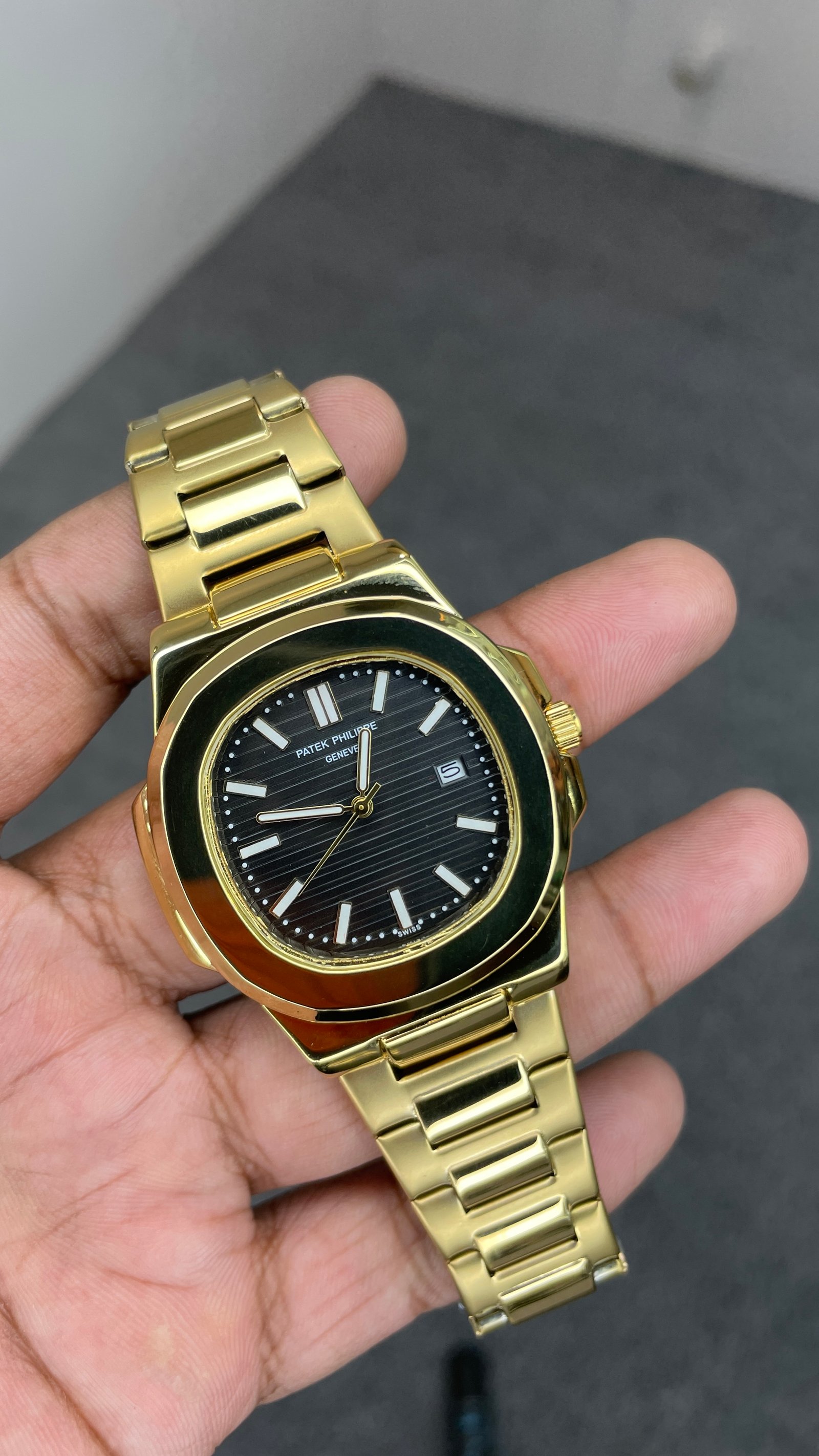Patek P Golden Black